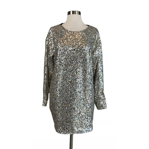 AQUA Women's Cocktail Dress Size 12 Silver Sequined Long Sleeve Mini Shift - Picture 1 of 9